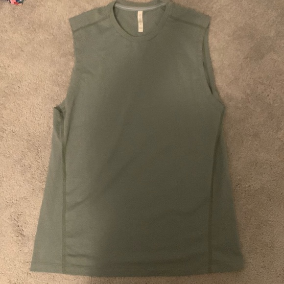 Ten Thousand men’s tank - Picture 1 of 5